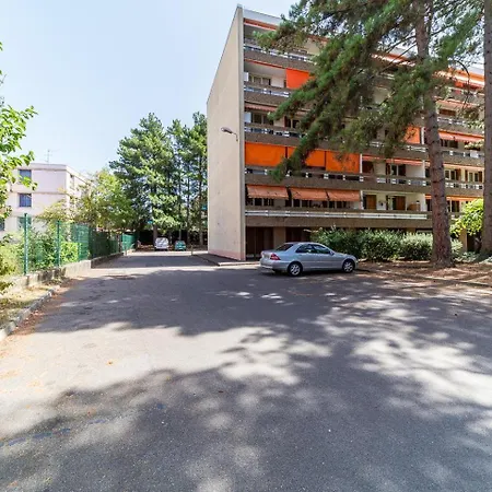 T5 Balcony Parking 10 Min Eurexpo -stade-ldlc Apartamento