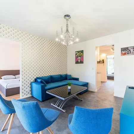 T5 Balcony Parking 10 Min Eurexpo -stade-ldlc Apartment *